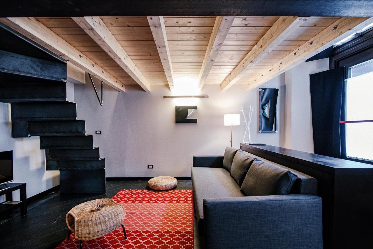 Apartamento Palazzo Del Pero - The House Of Travelers Como Exterior foto