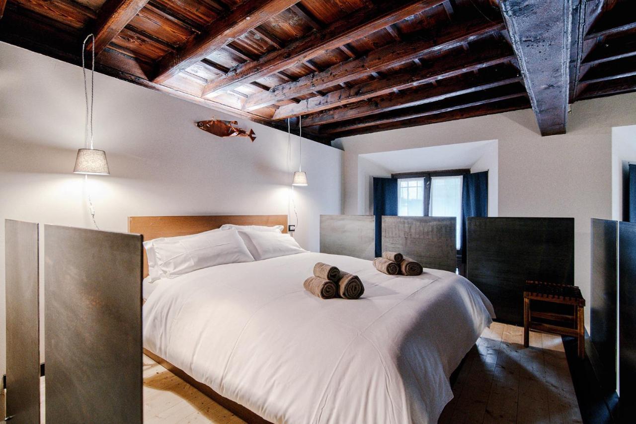 Apartamento Palazzo Del Pero - The House Of Travelers Como Exterior foto